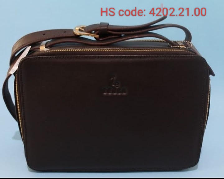 Suitcases & Handbags 18